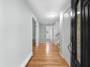 196 Bourne Rd, Plymouth MA 02360