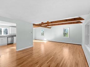 196 Bourne Rd, Plymouth MA 02360