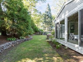 39 Greenwood St, Lexington MA 02421