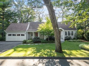 39 Greenwood St, Lexington MA 02421