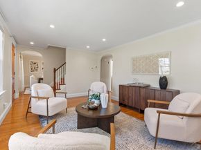 39 Greenwood St, Lexington MA 02421