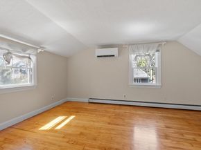 39 Greenwood St, Lexington MA 02421