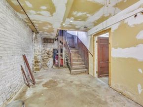 472 Warren, Boston MA 02119