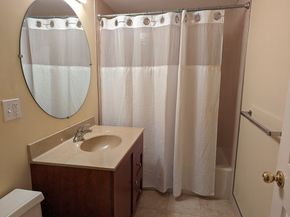 151 Coolidge Ave 105, Watertown MA 02472