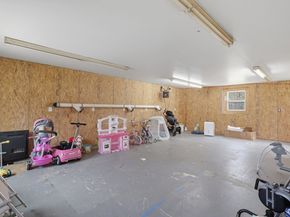 218 Airport Road, Gardner MA 01440
