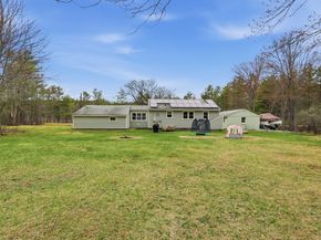 218 Airport Road, Gardner MA 01440