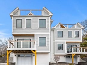 18R Starknaught Heights A, Gloucester MA 01930