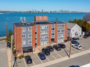 7 Dorchester St 3, Quincy MA 02171