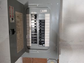 335 West St, Gardner MA 01440