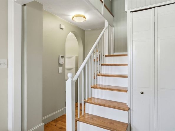 4 Short Street Pl 4, Boston MA 02129