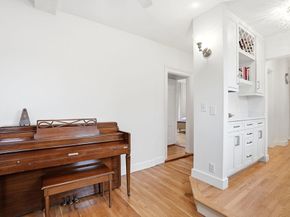 30 Diab Ln 8, Cohasset MA 02025