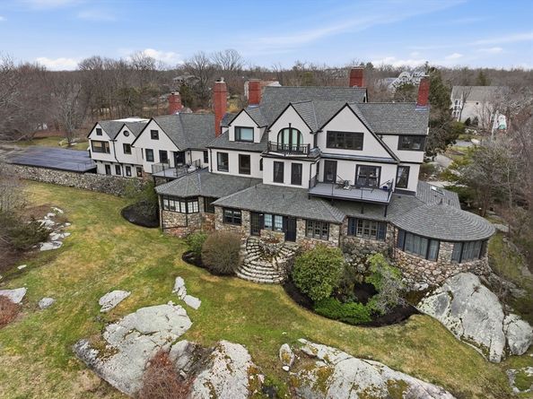 30 Diab Ln 8, Cohasset MA 02025