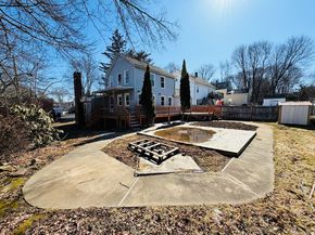 1 Allen Ct, Marlborough MA 01752