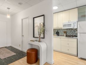 22 Chestnut Pl M3, Brookline MA 02445