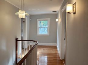 50 Dwhinda Rd, Newton MA 02468