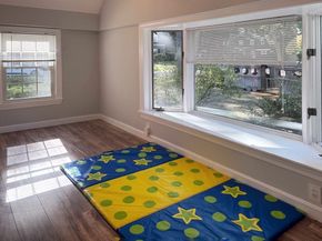 50 Dwhinda Rd, Newton MA 02468