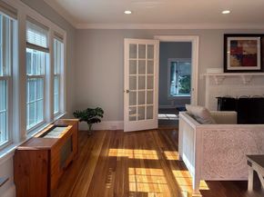 50 Dwhinda Rd, Newton MA 02468