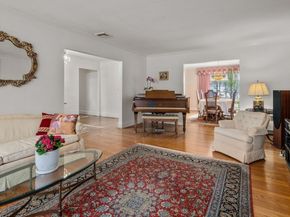130 Fairway Rd, Brookline MA 02467