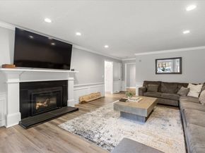 62 Hawkins Ln, Marlborough MA 01752