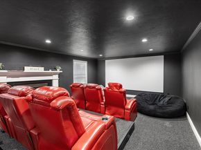 62 Hawkins Ln, Marlborough MA 01752