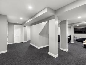 62 Hawkins Ln, Marlborough MA 01752