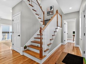 1 Goddard Dr, Nahant MA 01908