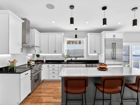 1 Goddard Dr, Nahant MA 01908