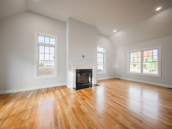 18 Strongwater Drive, Salem MA 01970