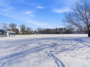 42 Sunnyside Lane, Concord MA 01742