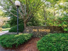 250 Hammond Pond Parkway 1205N, Newton MA 02467