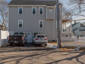 102 Edgewater Rd, Hull MA 02045