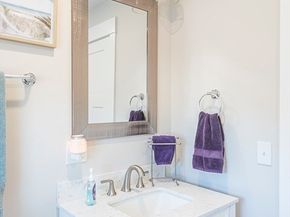 102 Edgewater Rd, Hull MA 02045