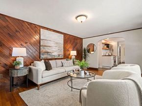 104 Myrtle Ave, Wakefield MA 01880