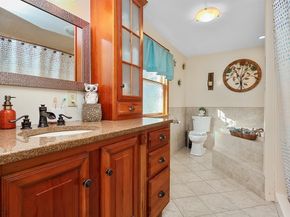 11 Sharon Ave, Norfolk MA 02056