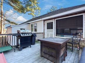 11 Sharon Ave, Norfolk MA 02056