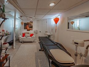 1 Rhodes, Saugus MA 01906