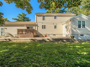 195 High St, Randolph MA 02368