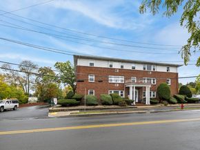 100 Magnolia Avenue 36, Lynn MA 01904