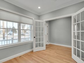 126 Dale St, Waltham MA 02451