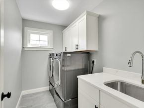 126 Dale St, Waltham MA 02451