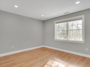 126 Dale St, Waltham MA 02451