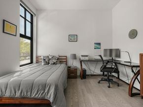 8 Leverett St 3, Brookline MA 02445