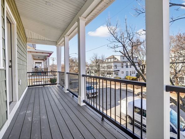 117 Emerald 117, Medford MA 02155