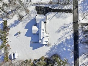 89 Indian Trl, Duxbury MA 02332