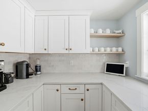 89 Indian Trl, Duxbury MA 02332