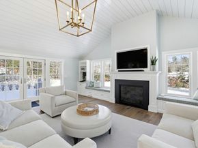 89 Indian Trl, Duxbury MA 02332