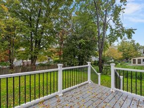 17 Wilder Rd, Shrewsbury MA 01545