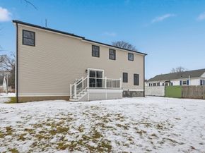 17 Wilder Rd, Shrewsbury MA 01545