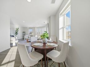 120 Wyllis Ave 401, Everett MA 02149