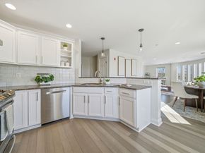 120 Wyllis Ave 401, Everett MA 02149